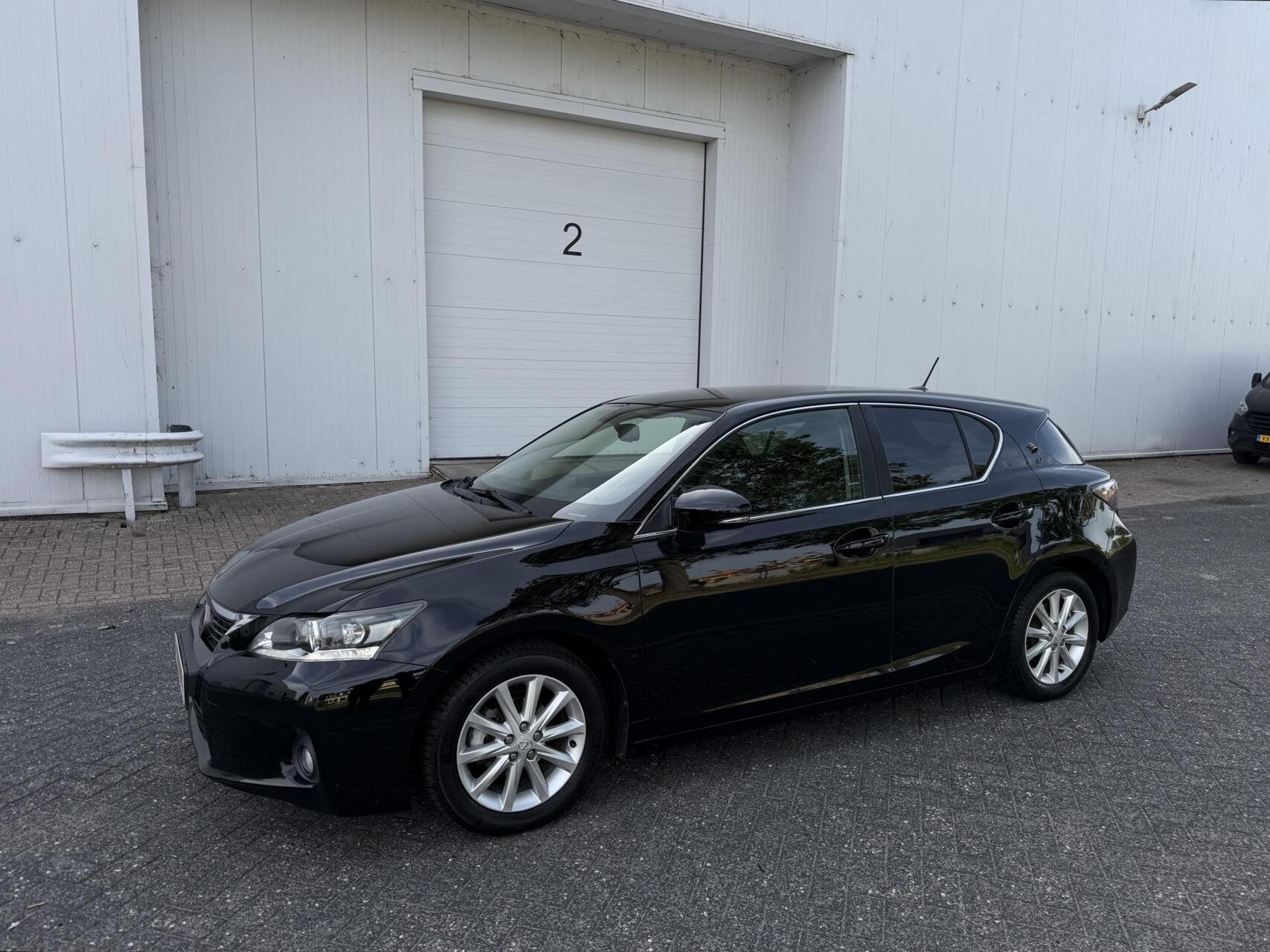 Lexus CT 200h Business Style - NAVI/LEER/CAMERA/NAP, Auto's, Euro 5, Gebruikt, 4 cilinders, Zwart