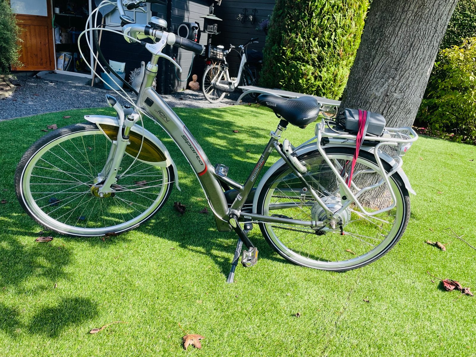 Sparta ION elektrische fiets - moet nieuwe batterij, Fietsen en Brommers, Ophalen, Sparta, Zo goed als nieuw, Trommelrem