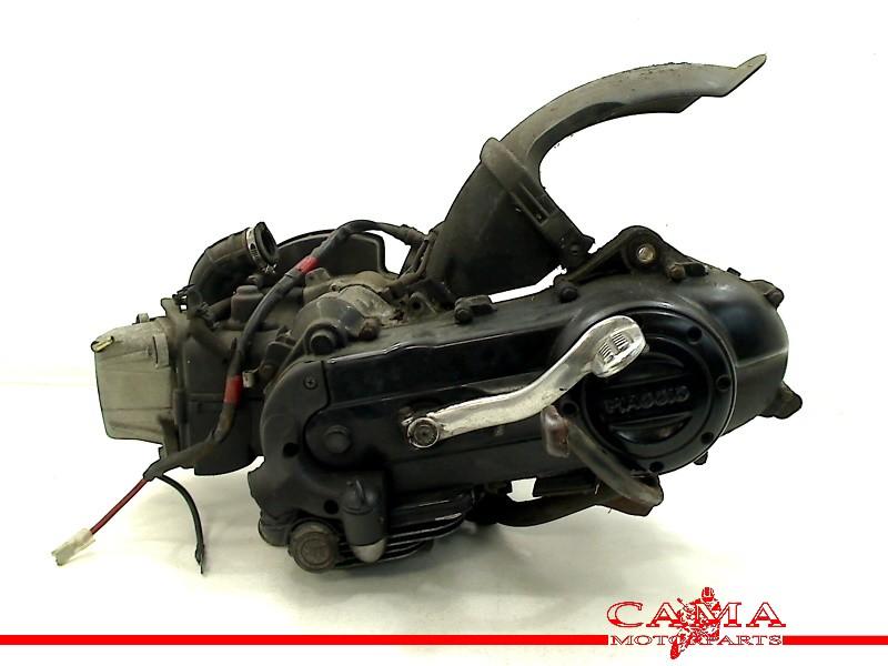 Motorblok Piaggio LX 50 4T 4V 2010-2013 (C38 EMEA 50cc) 2013, Piaggio & C. SpA, Gebruikt, Customer_service@piaggio.com, Viale Rinaldo Piaggio, 25, Pontedera, PI 56025, , Italië