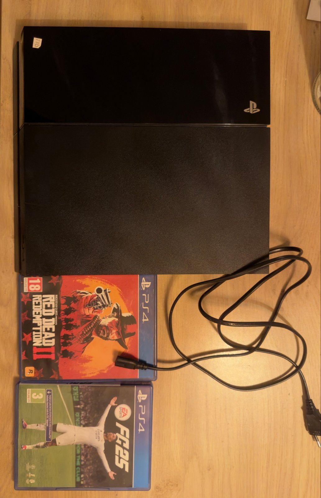 PS4 1TB met Red Dead Redemption 2 en FIFA 25, Verzenden, Zo goed als nieuw, Zwart, Met games