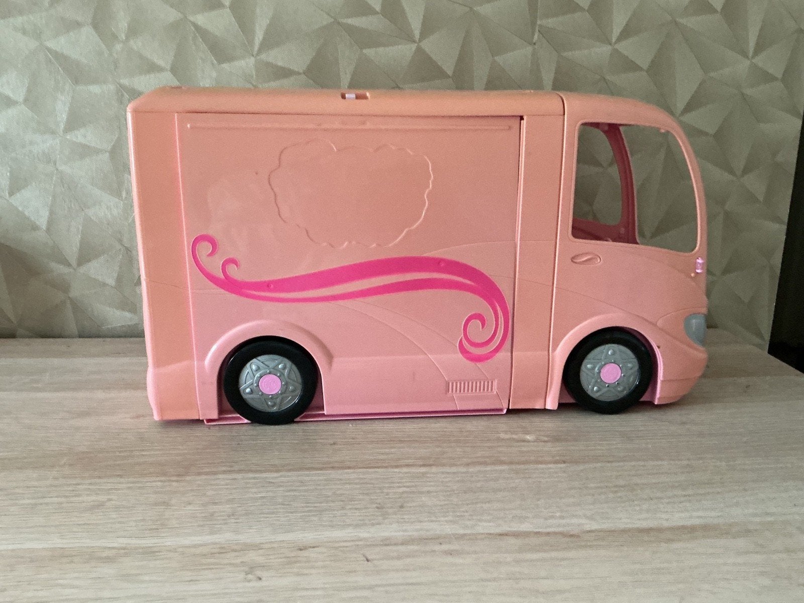 Barbie camper in zeer goede staat, Ophalen, Gebruikt