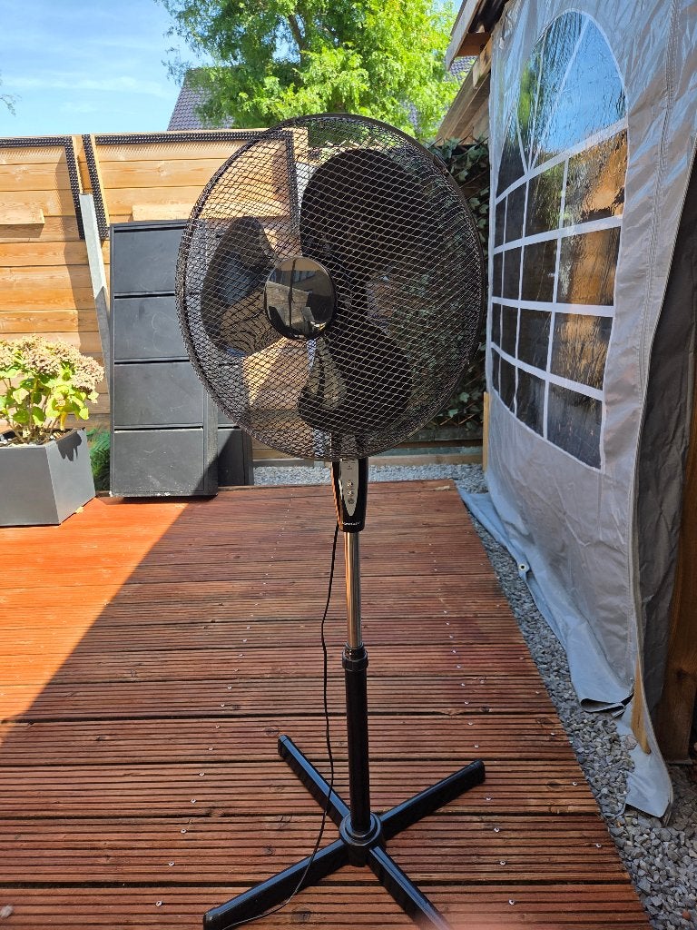 Te koop staande ventilator, Witgoed en Apparatuur, Ventilatoren, Ophalen, Gebruikt, Statiefventilator