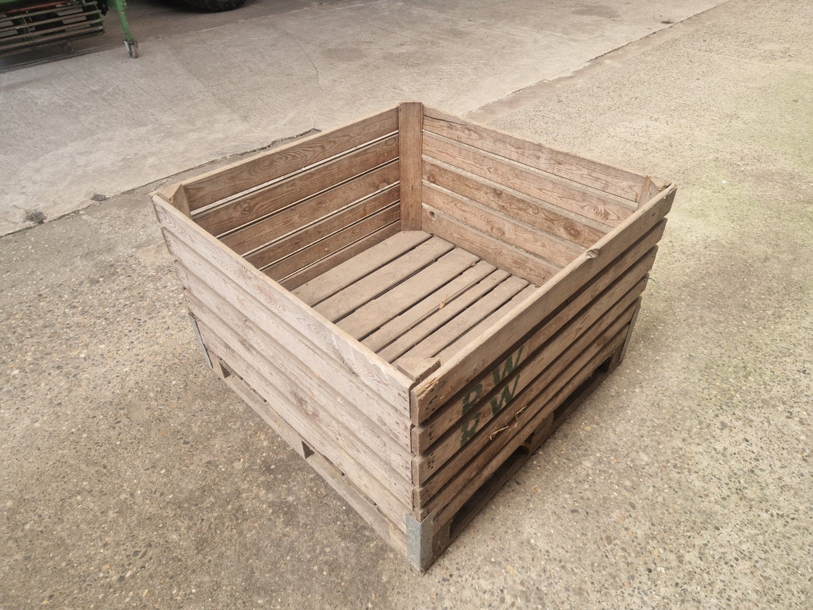 Robuuste houten krat voor opslag of decoratie, Doe-het-zelf en Verbouw, Kratten en Dozen, Gebruikt, 60 cm of meer, 50 cm of meer