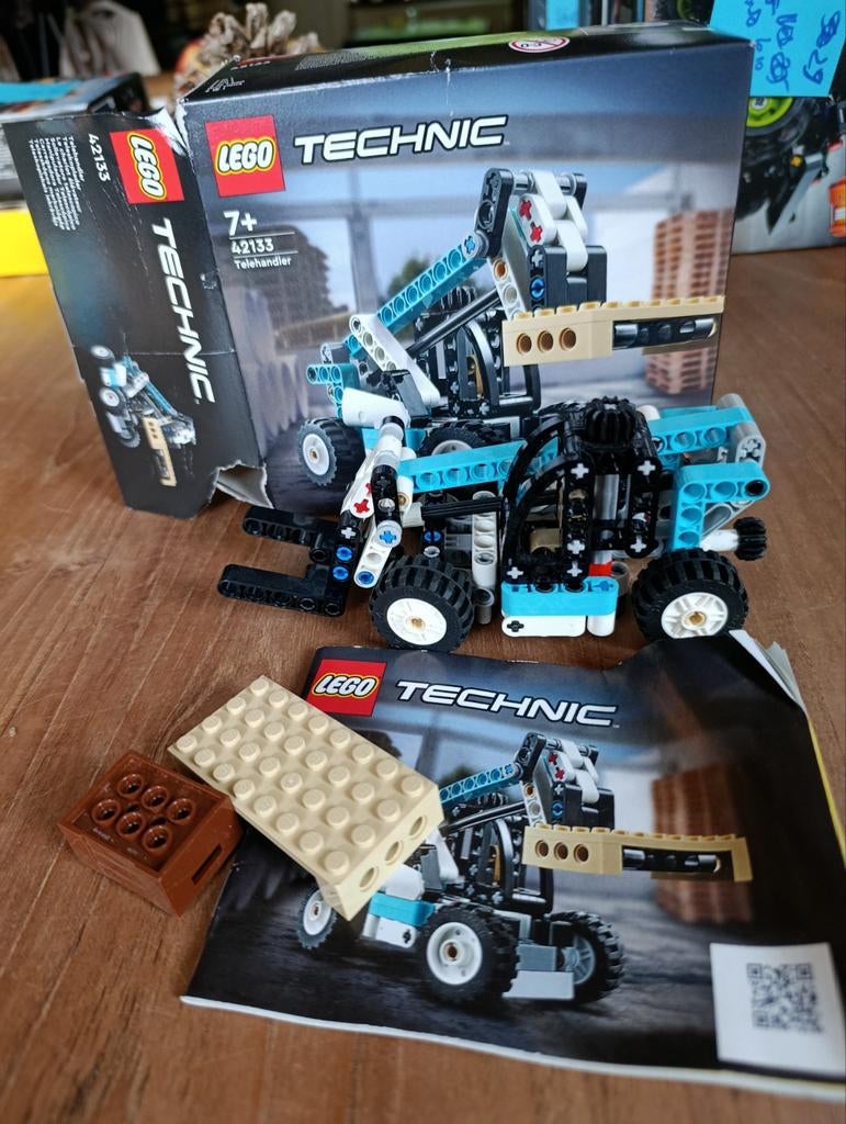 LEGO Technic 42133 Verreiker - Complete set met doos, Compleet, Lego, Ophalen of Verzenden, Zo goed als nieuw