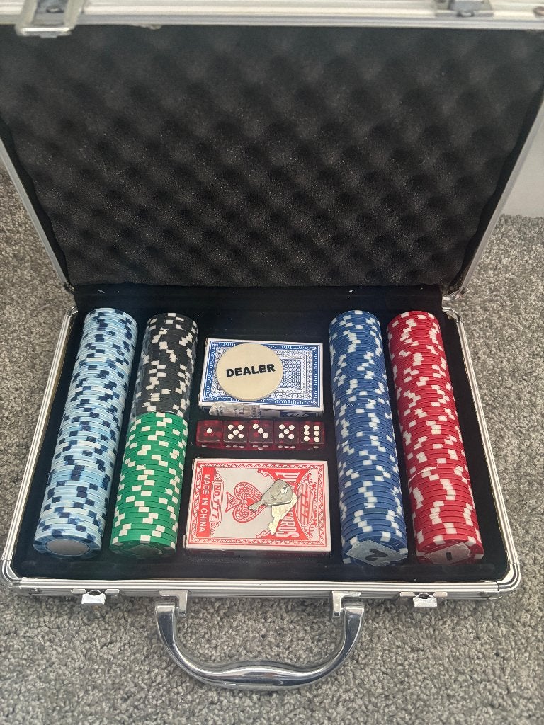 Poker koffer set, Vijf spelers of meer, Ophalen, Zo goed als nieuw