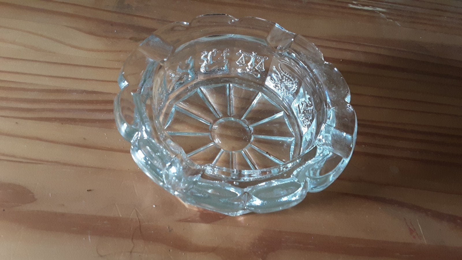 Glazen asbak met sterrenbeelden, Ophalen of Verzenden, Gebruikt, Glas, Vintage