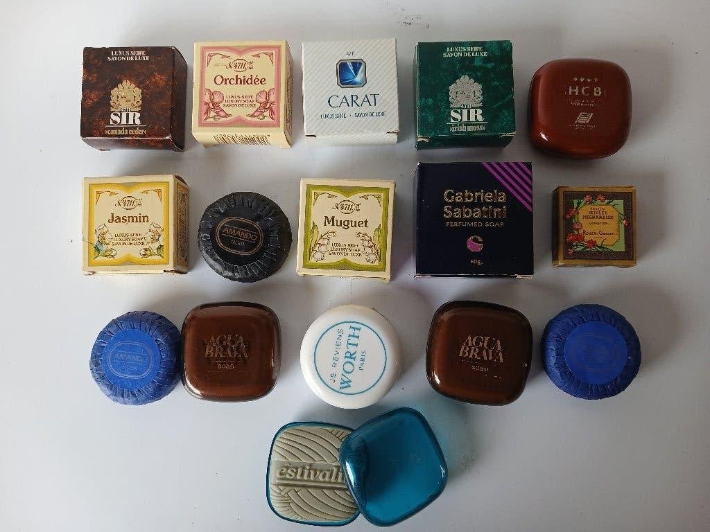16 verschillende gastenzepen o.a. Je Reviens, Roger & Ga.., Verzenden, Nieuw, Toebehoren, Gevuld