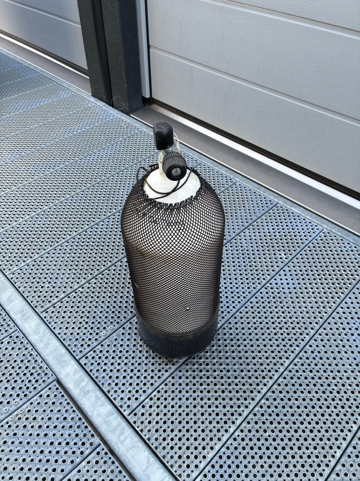 10 liter duikfles (bommetje) - uit de keuring, Watersport en Boten, Duiken, Ophalen, Gebruikt, Duikfles