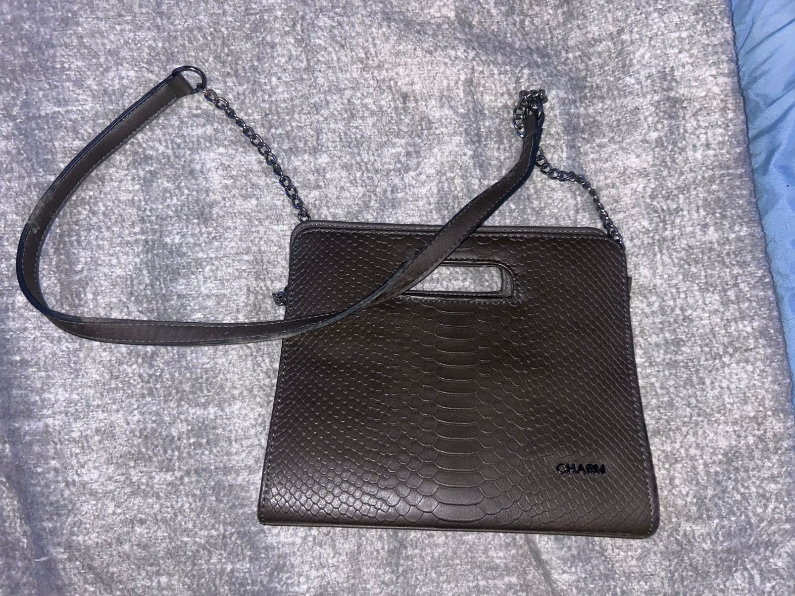 CHARM bruine tas met slangenprint & ketting, Sieraden, Tassen en Uiterlijk, Ophalen, Zo goed als nieuw, Bruin, Handtas