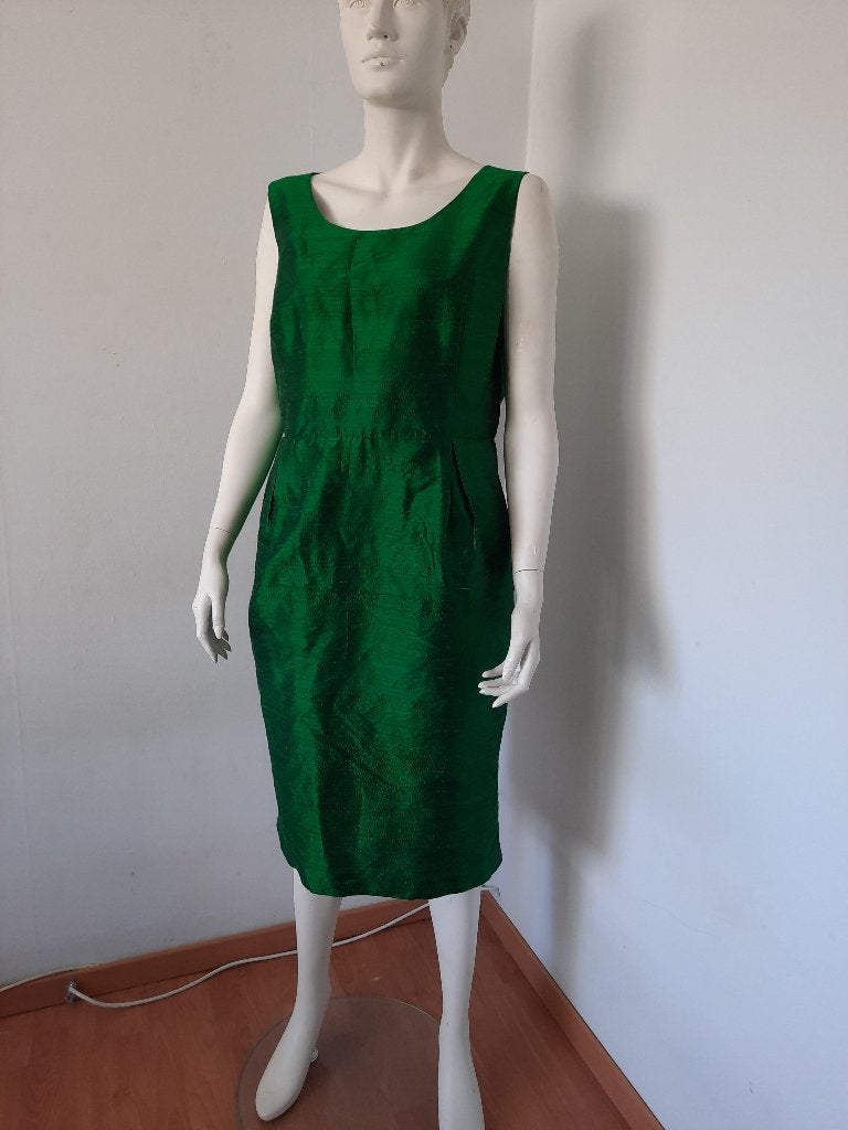 NIEUW! Prachtige groene zijden jurk Laura Ashley mt. 44, Maat 42/44 (L), Nieuw, Cocktailjurk, Ophalen of Verzenden