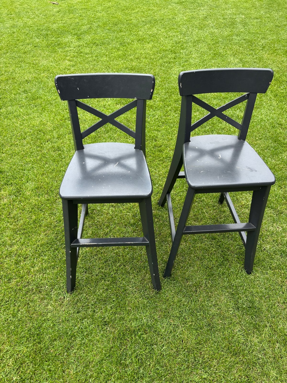 Twee zwarte IKEA Ingolf kinder stoelen voor peuters, Ophalen, Gebruikt, Twee, Zwart