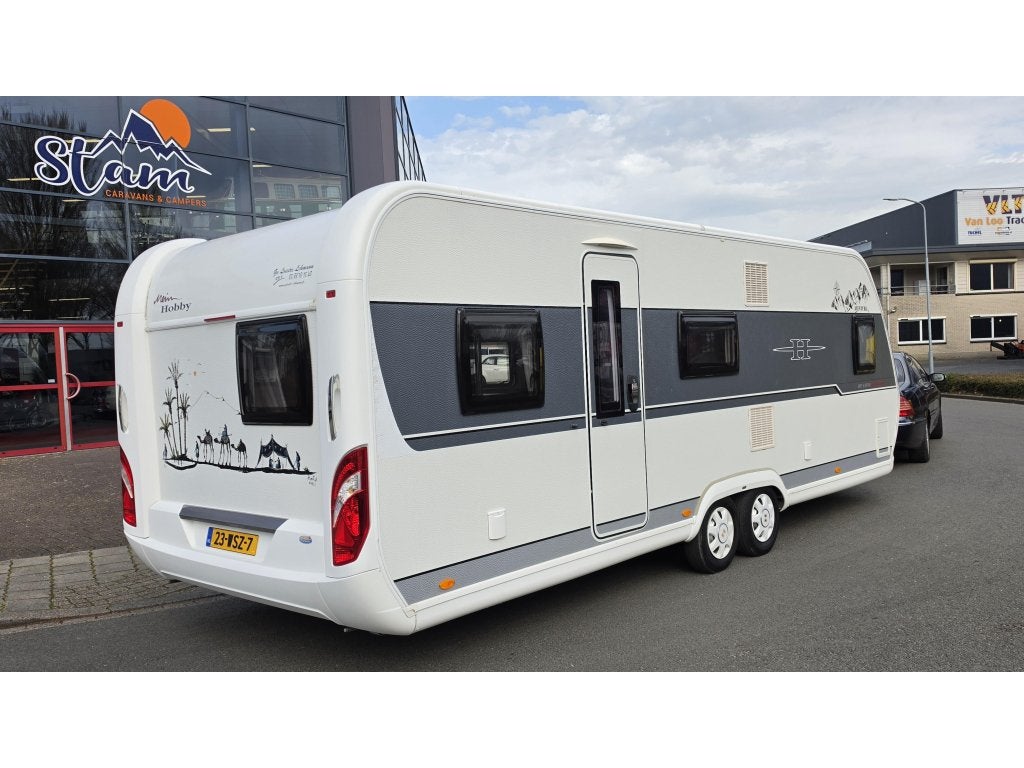 Hobby De Luxe Edition 650 KMFE voortent, Caravans en Kamperen, Caravans, Rondzit, Hobby, Overige typen, 6 tot 7 meter
