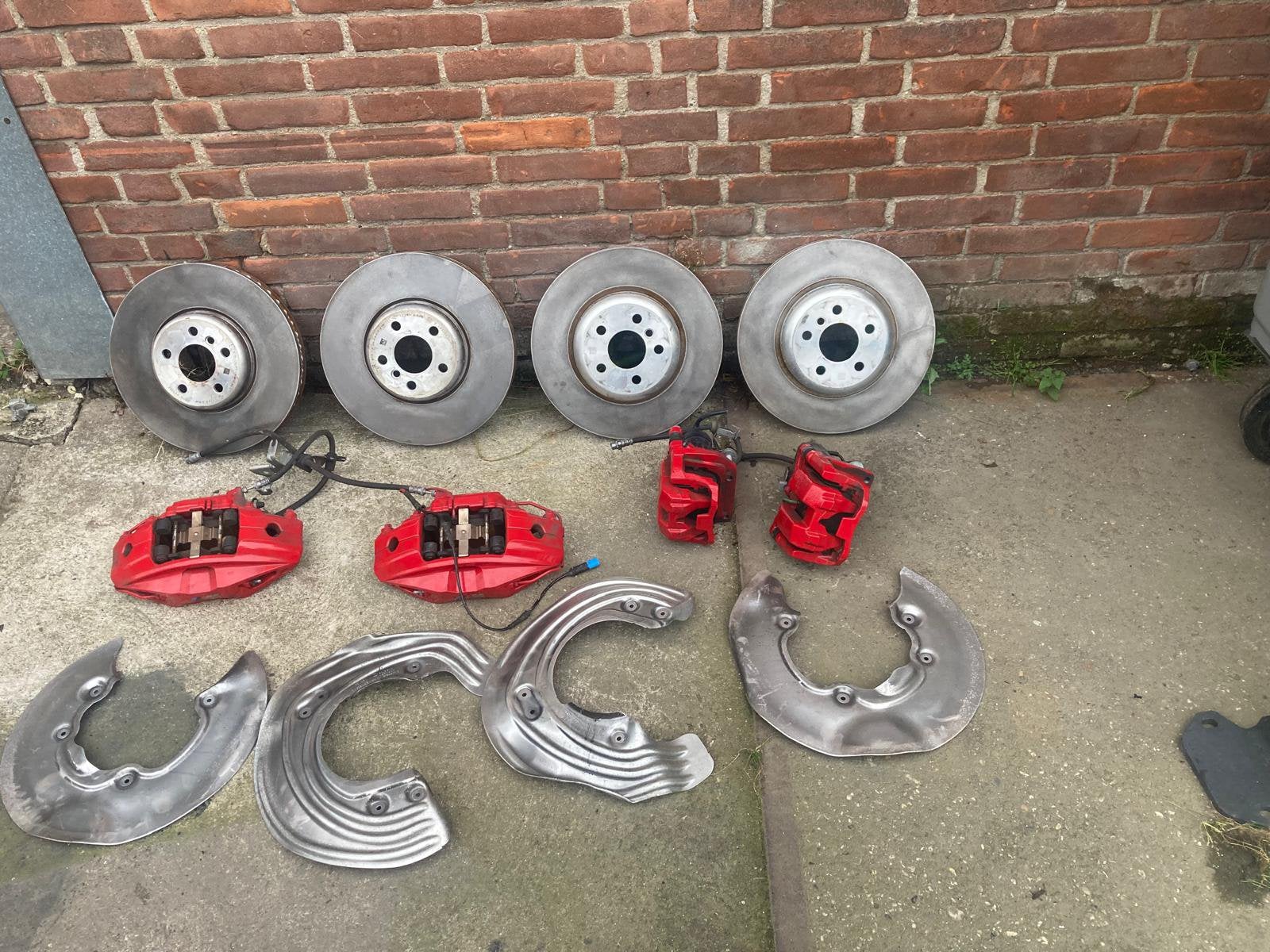 Bmw 3serie g20 remschijf remcilinder compleet set, Ophalen, Nieuw, BMW
