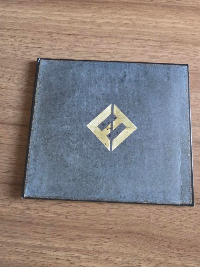 Te koop cd Foo Fighters - Concrete and Gold, Ophalen of Verzenden, Zo goed als nieuw, Poprock