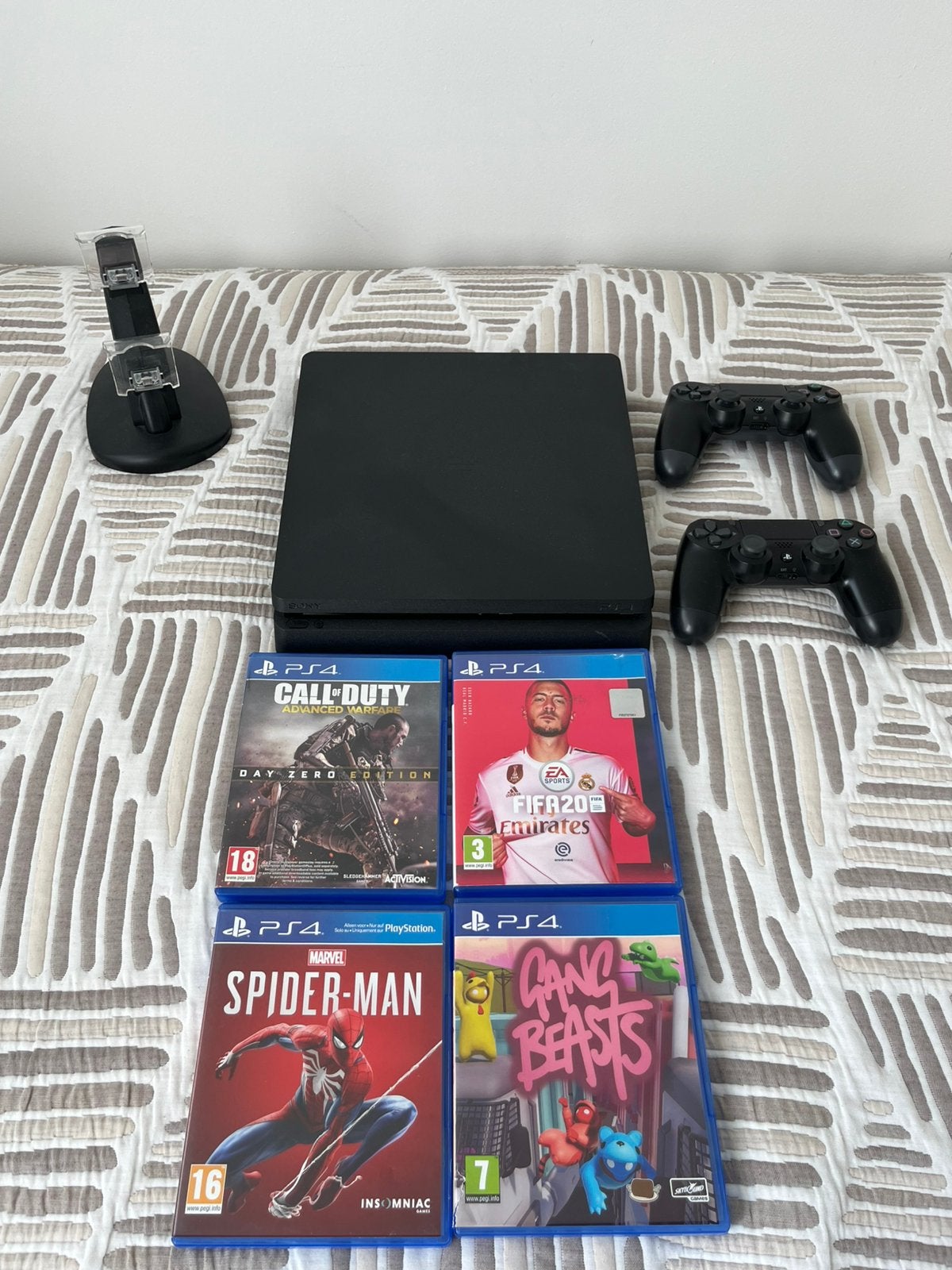 PlayStation 4 500GB, Met 2 controllers, Nieuw, Ophalen of Verzenden, Slim