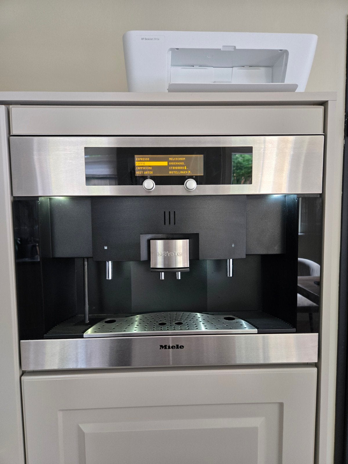 Miele CVA 4060 Inbouw Koffiemachine - Zo goed als nieuw, Ophalen, 10 kopjes of meer, Koffiemachine, Koffiebonen