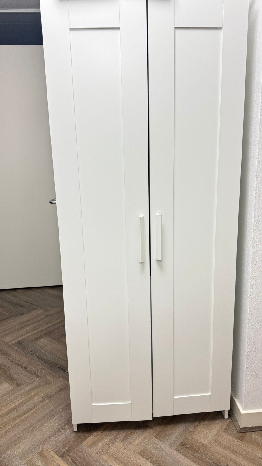 Witte kleding/jassenkast IKEA brimnes, Ophalen, Modern en functioneel, Gebruikt, 50 tot 100 cm