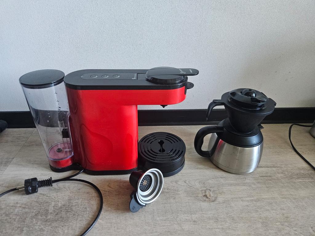 Philips Senseo Switch Koffiezetapparaat met accessoires, Witgoed en Apparatuur, Koffiezetapparaten, Gebruikt, Gemalen koffie, Koffiepads en cups