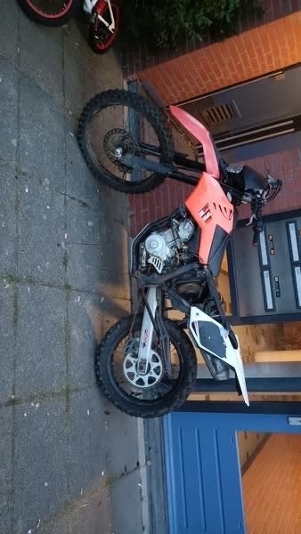 Beta rr 125 Crossers opknappertjes, Fietsen en Brommers, Ophalen of Verzenden, Gebruikt, Overige typen