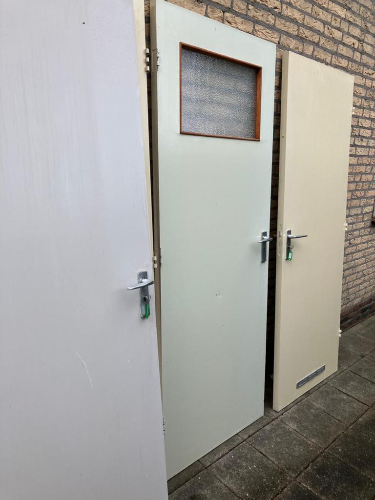 Binnendeuren 13 stuks, Doe-het-zelf en Verbouw, Deuren en Horren, Ophalen, Gebruikt, Binnendeur, 200 tot 215 cm