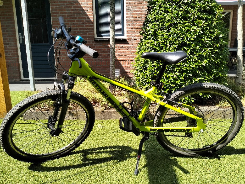 Stoere Kettler Grinder 24 inch Kindermountainbike, Ophalen, 24 inch of meer, Gebruikt, Velgrem