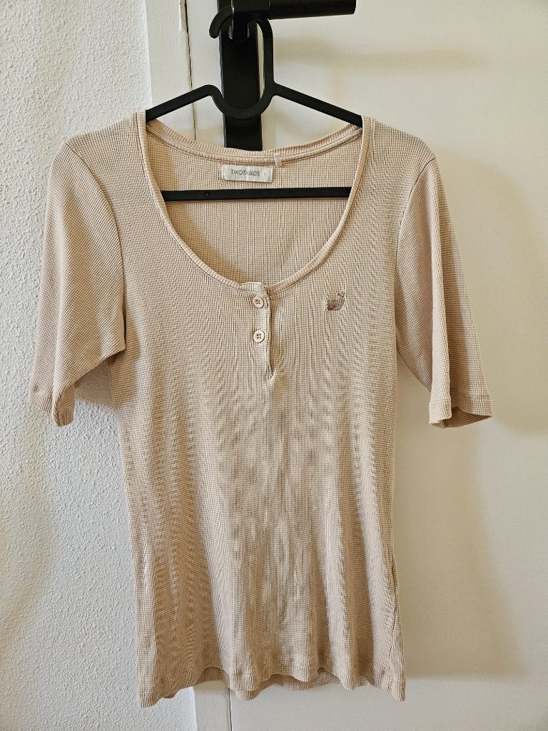T-shirt TWOTHIRDS (100% organisch katoen), TwoThirds, Beige, Ophalen of Verzenden, Zo goed als nieuw