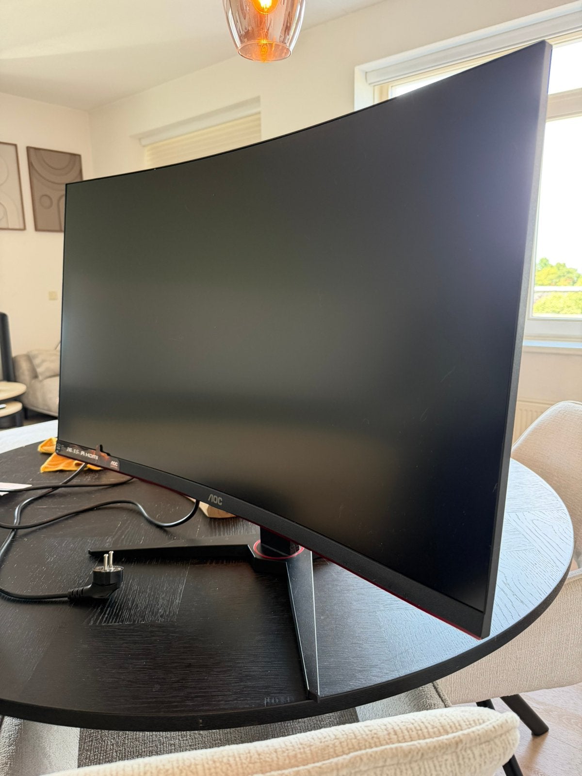 AOC C32G2ZE 32” Curved 240Hz Gaming Monitor, Curved, VA, Full HD, Minder dan 1 ms