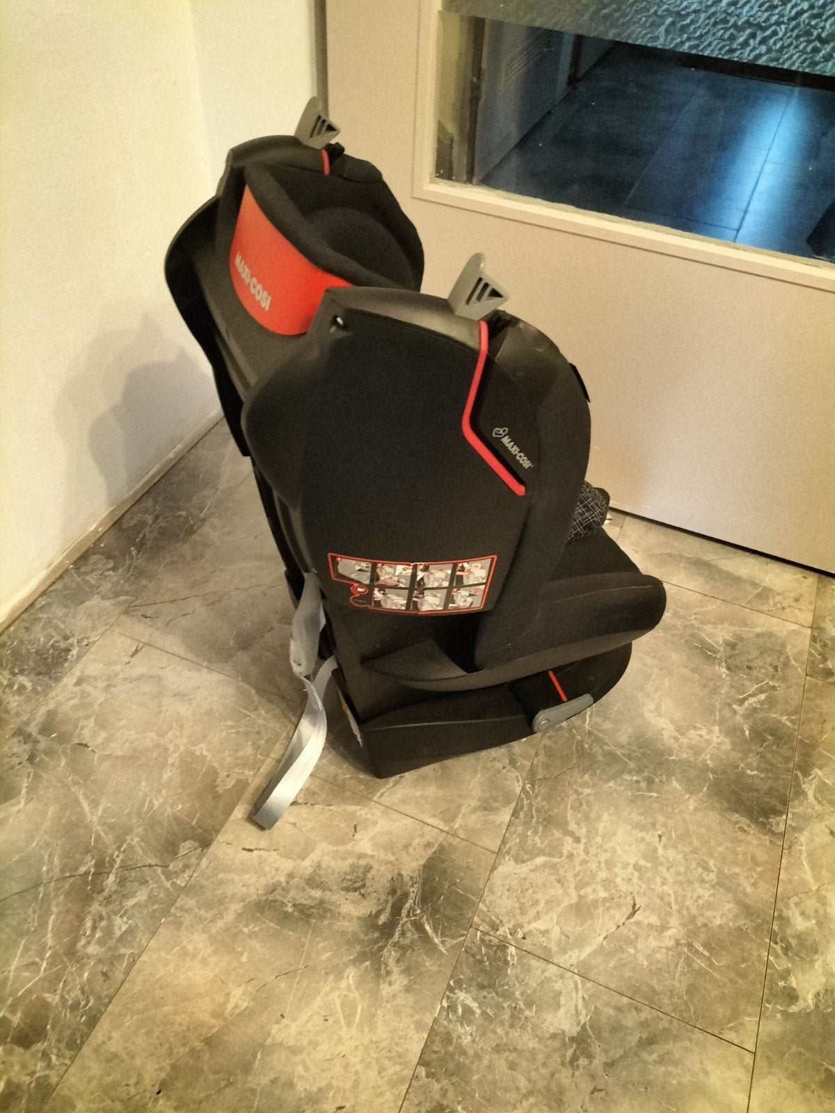 Auto maxi Cosi stoel te koop per direct, Ophalen, 30 cm of meer