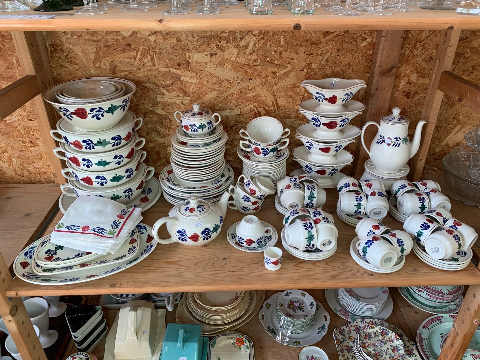 Servies diverse boerenbont Petrus Regout en Boch servies., Ophalen of Verzenden