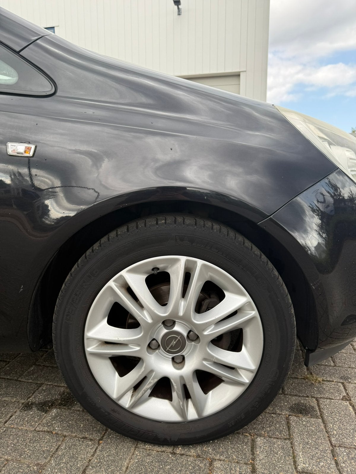 Foto 16 van Opel Corsa 1.2 86PK | 2010 | €1.295 | Zonder APK