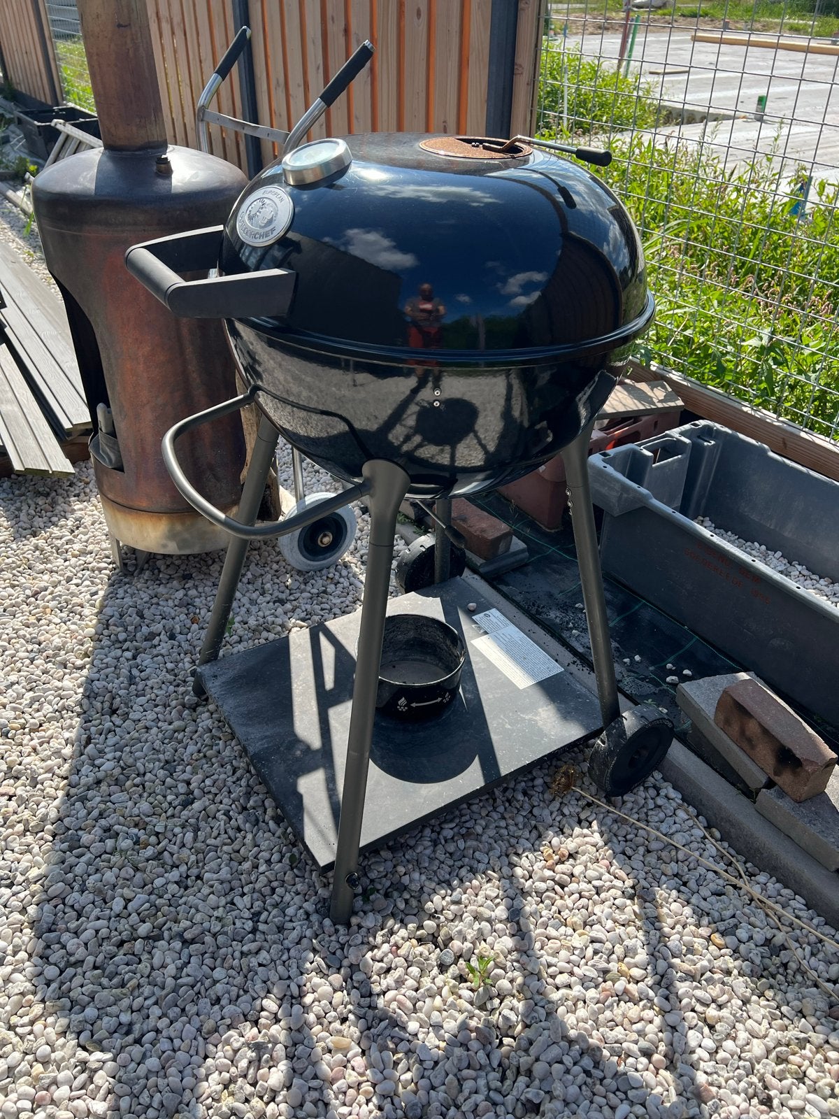 Outdoorchef barbecue met thermometer en hoes, Ophalen, Gebruikt