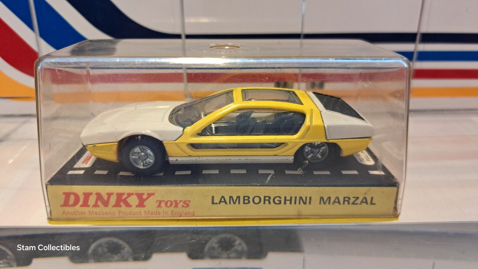 Dinky Toys Nr.189 Lamborghini Marzal Yellow /White, Auto, Dinky Toys, Ophalen of Verzenden, Zo goed als nieuw
