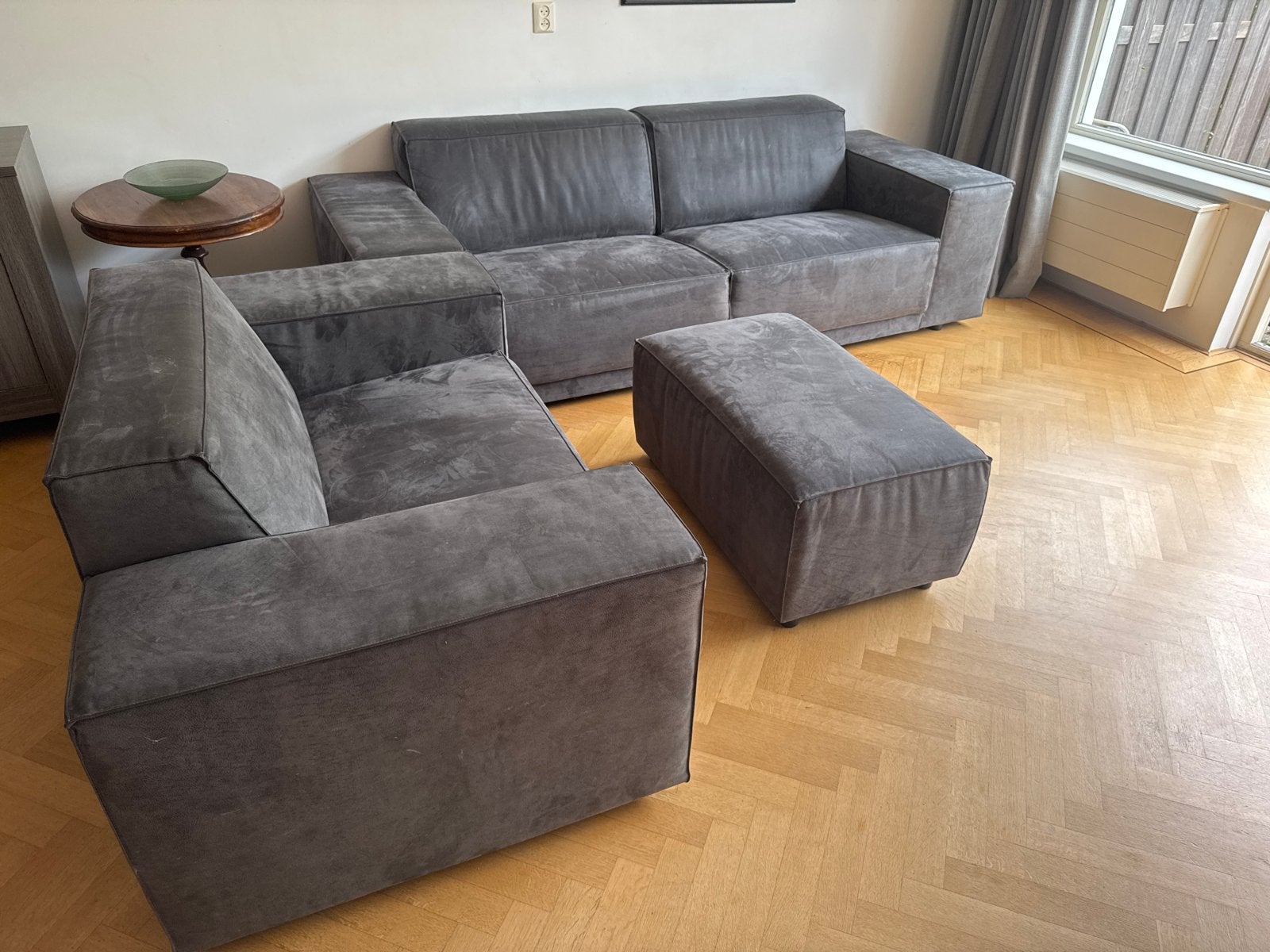 Grijze stoffen hoekbank met loveseat en poef, Ophalen, 250 tot 300 cm, Gebruikt, Hoekbank
