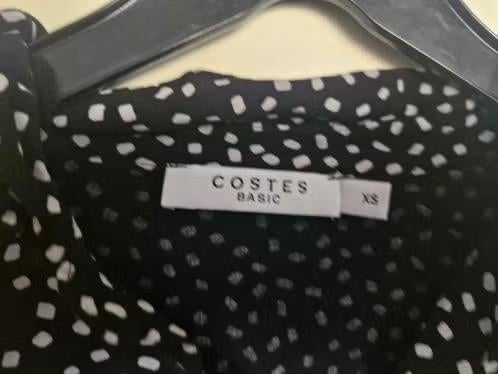 Zwarte blouse met witte stippen Maat xs h, Costes, Zwart, Onbekend, Ophalen of Verzenden