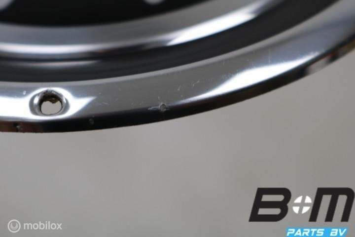 1 losse naafkap VW E-Up / Up 1S0601149F, Gebruikt, Band(en)