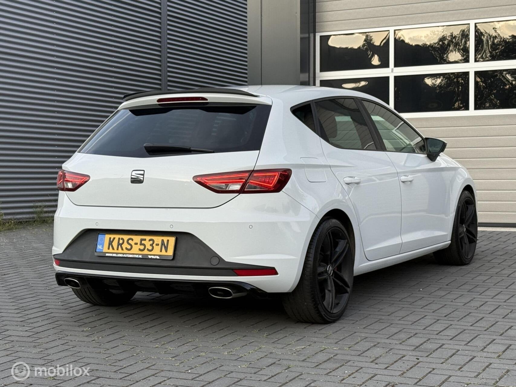 Seat Leon 2.0 TSI Cupra 265 DSG|Seat Sound|LED|, 15 km/l, 1321 kg, 4 cilinders, 1984 cc