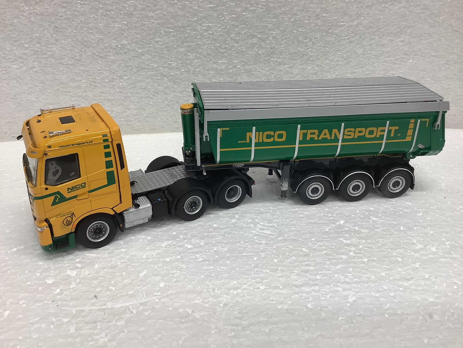 Iveco met kipper, Ophalen of Verzenden, Zo goed als nieuw, Bus of Vrachtwagen, Wsi