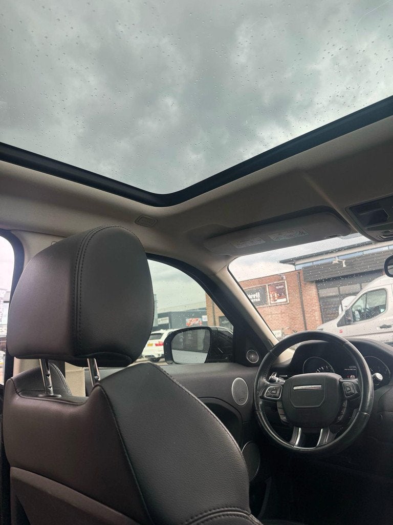 Land Rover Range Rover Evoque 2.0 Si 4WD Prestige Ketting ve, Auto's, Land Rover, Automaat, Euro 5, 4 cilinders, Bedrijf