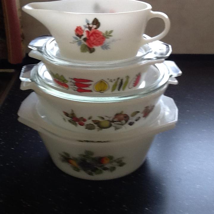 5.Vuurvaste schalen met deksel +1 fruitschaal bieden, Ophalen of Verzenden, Glas, Overige stijlen, Schaal of Schalen