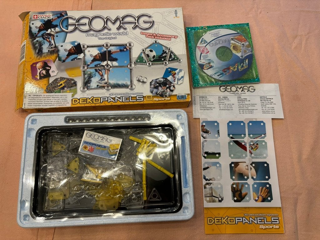 Geomag dekopanels set compleet als nieuw met gele magneten!, Ophalen of Verzenden, Zo goed als nieuw, Knutselen