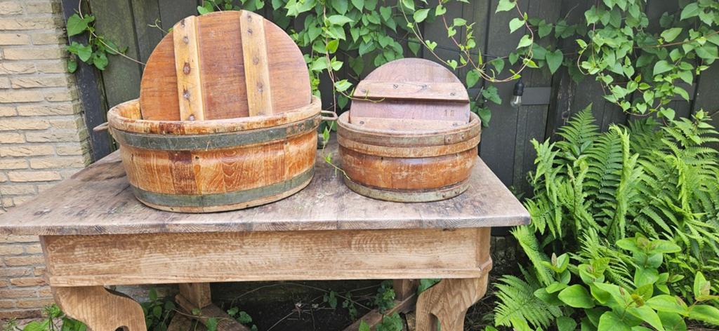 Set van 2 Antieke Houten Kuipen met Deksel, Ophalen of Verzenden