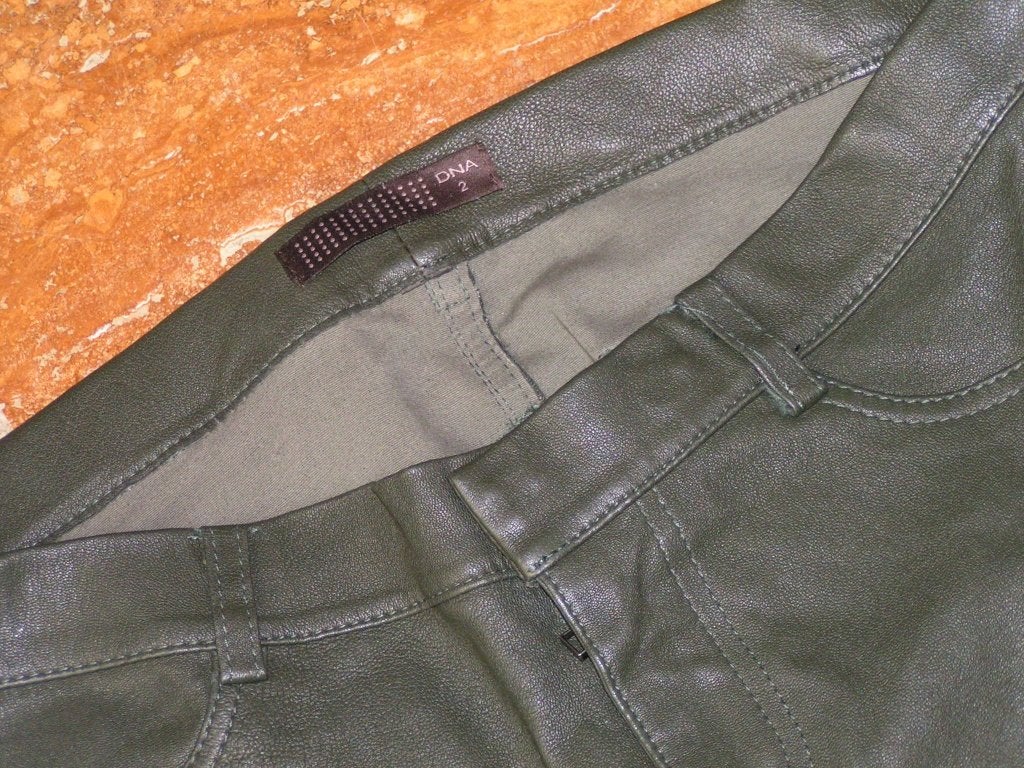 DNA echt leren broek,Mt 36(2) als nieuw, Kleding | Dames, Tweedehands, Ophalen of Verzenden, Zo goed als nieuw, DNA