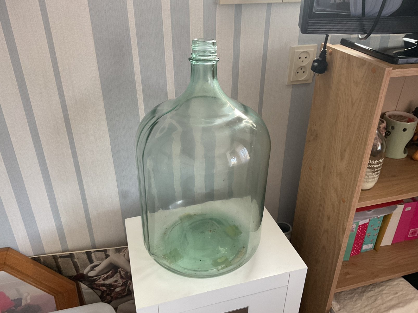 Grote Glazen Fles kleur groen, Ophalen, Zo goed als nieuw