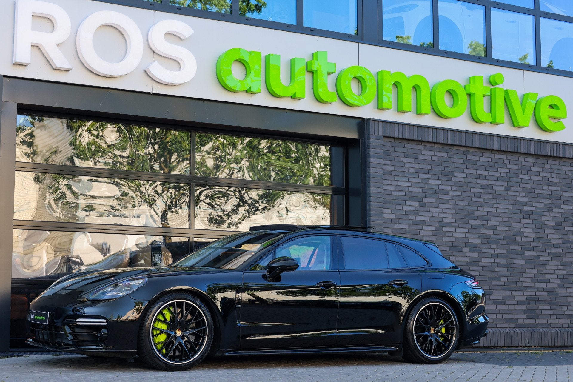 Porsche Panamera Sport Turismo 4.0 Turbo S E-Hybrid | VOL! |, Auto's, Automaat, Gebruikt, Zwart, Vierwielaandrijving
