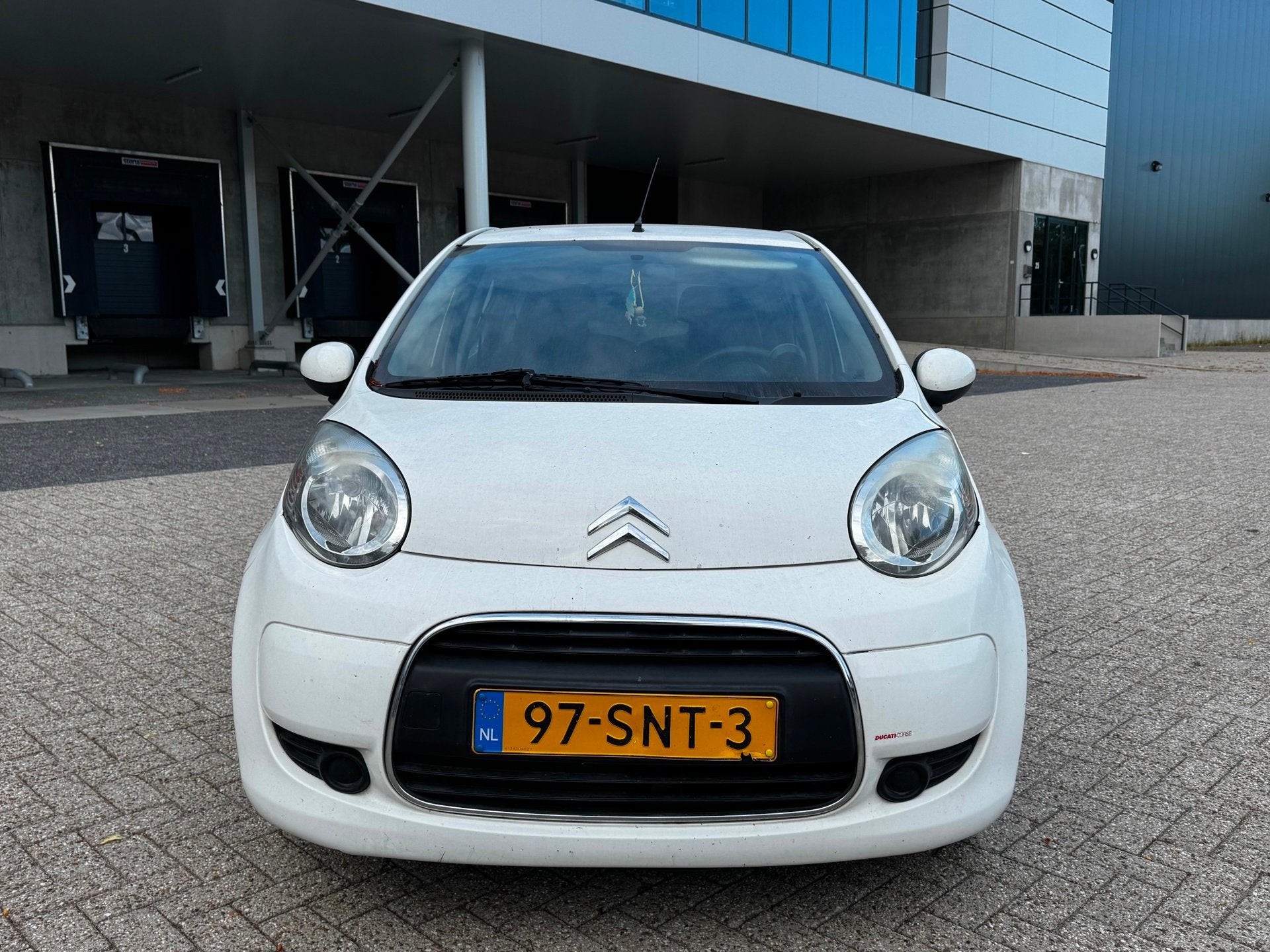 Citroen C1 1.0-12V Ambiance|APK02-06-2027|AIRCO|ELEKRAMEN|ST, Auto's, Voorwielaandrijving, Euro 5, Metallic lak, Gebruikt