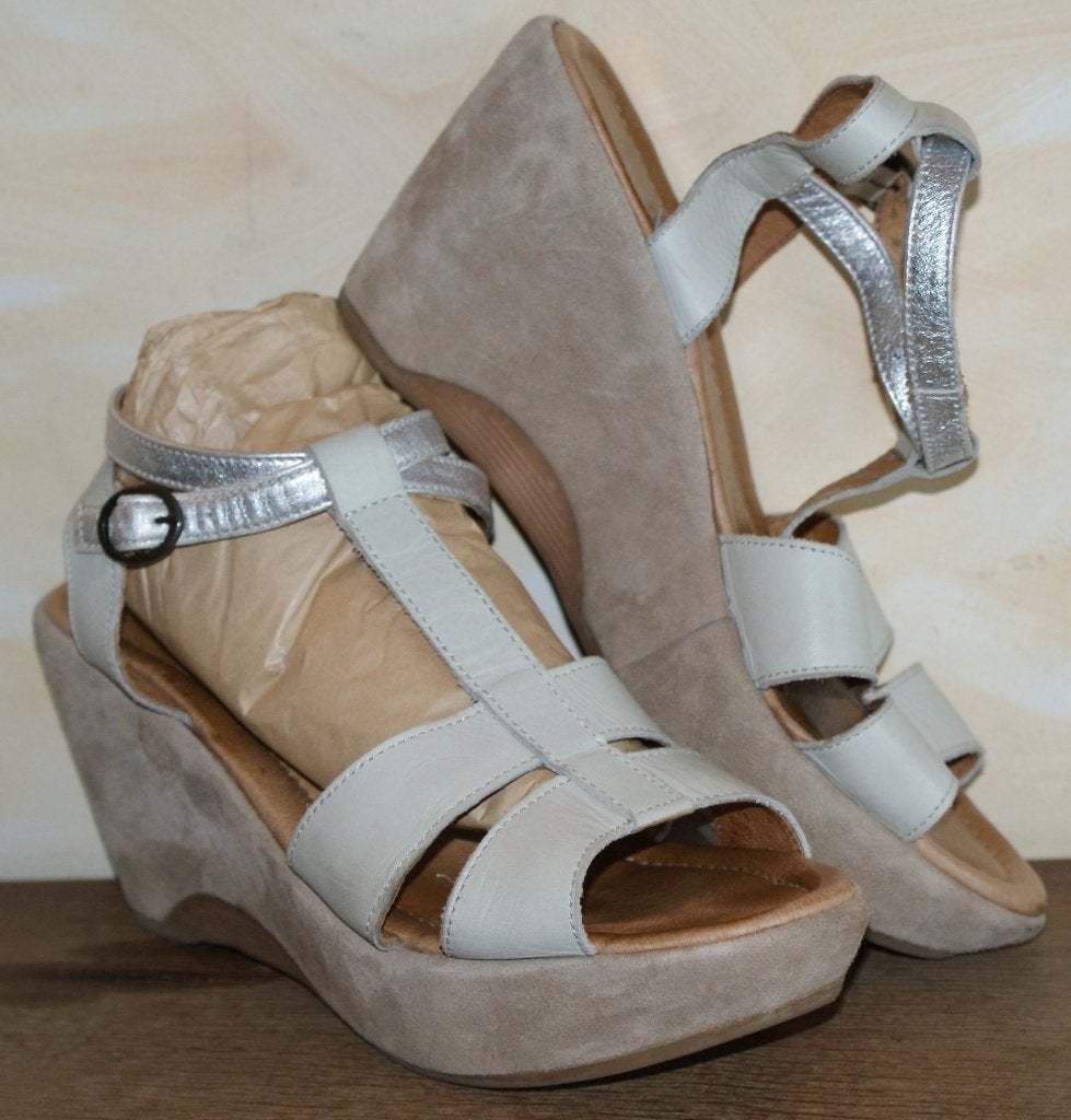 CIAO RAGAZZI strappy sandalen met sleehak M40 **ALS NIEUW**, CIAO RAGAZZI, Zo goed als nieuw, Grijs, Sandalen of Muiltjes