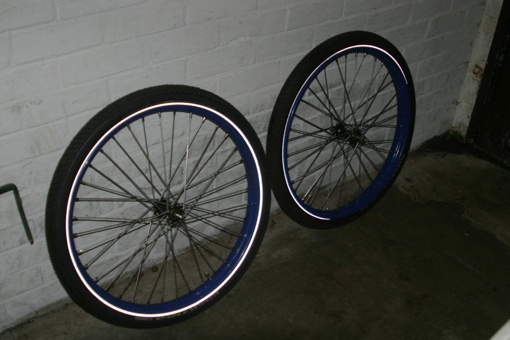 Twee wielen voor oude transportfiets of bakfiets., Bakfiets, Ophalen, Wiel, Nieuw