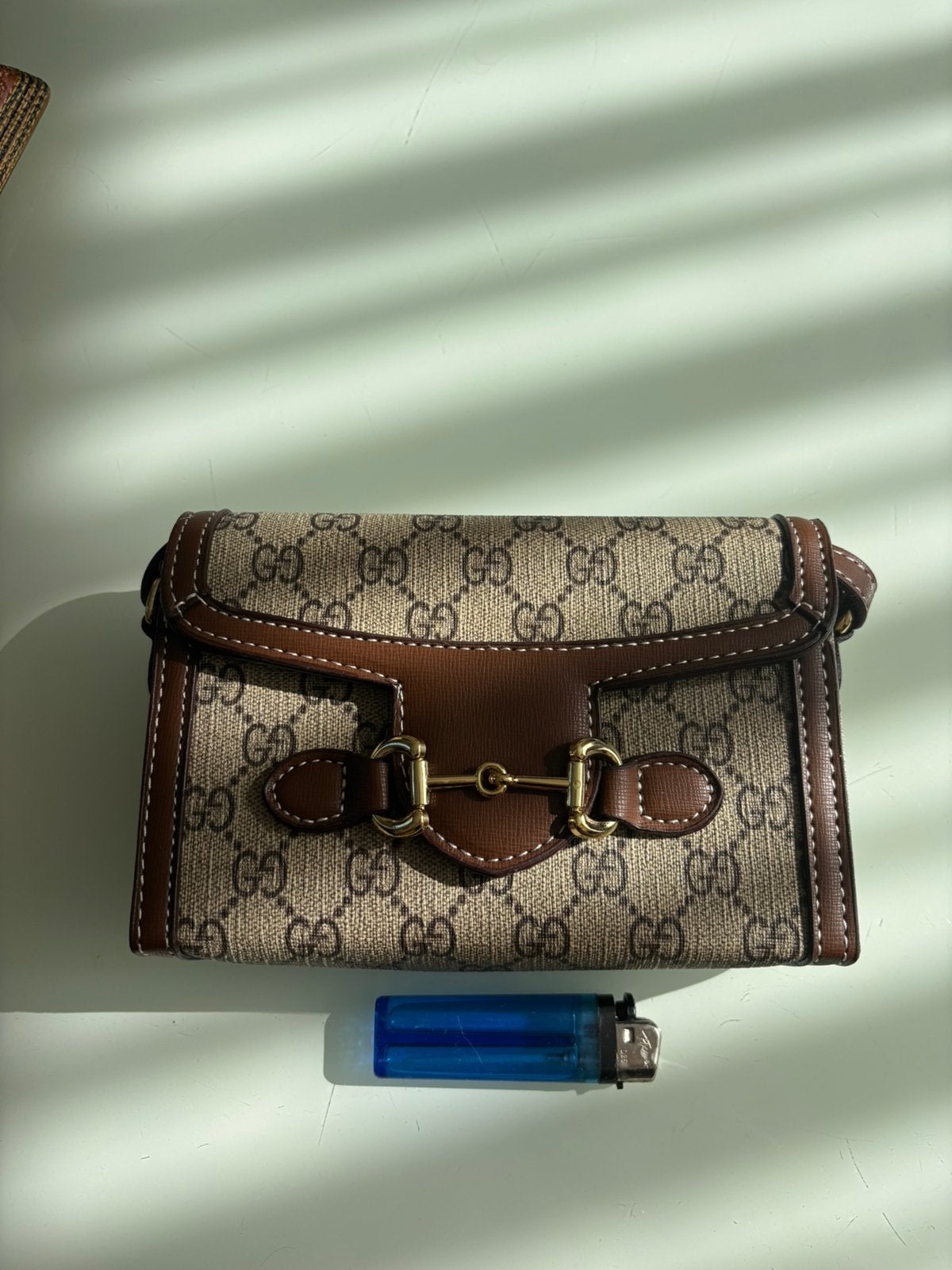 Gucci dames tas klein model schoudertas, Sieraden, Tassen en Uiterlijk, Ophalen of Verzenden, Zo goed als nieuw, Zwart, Schoudertasje