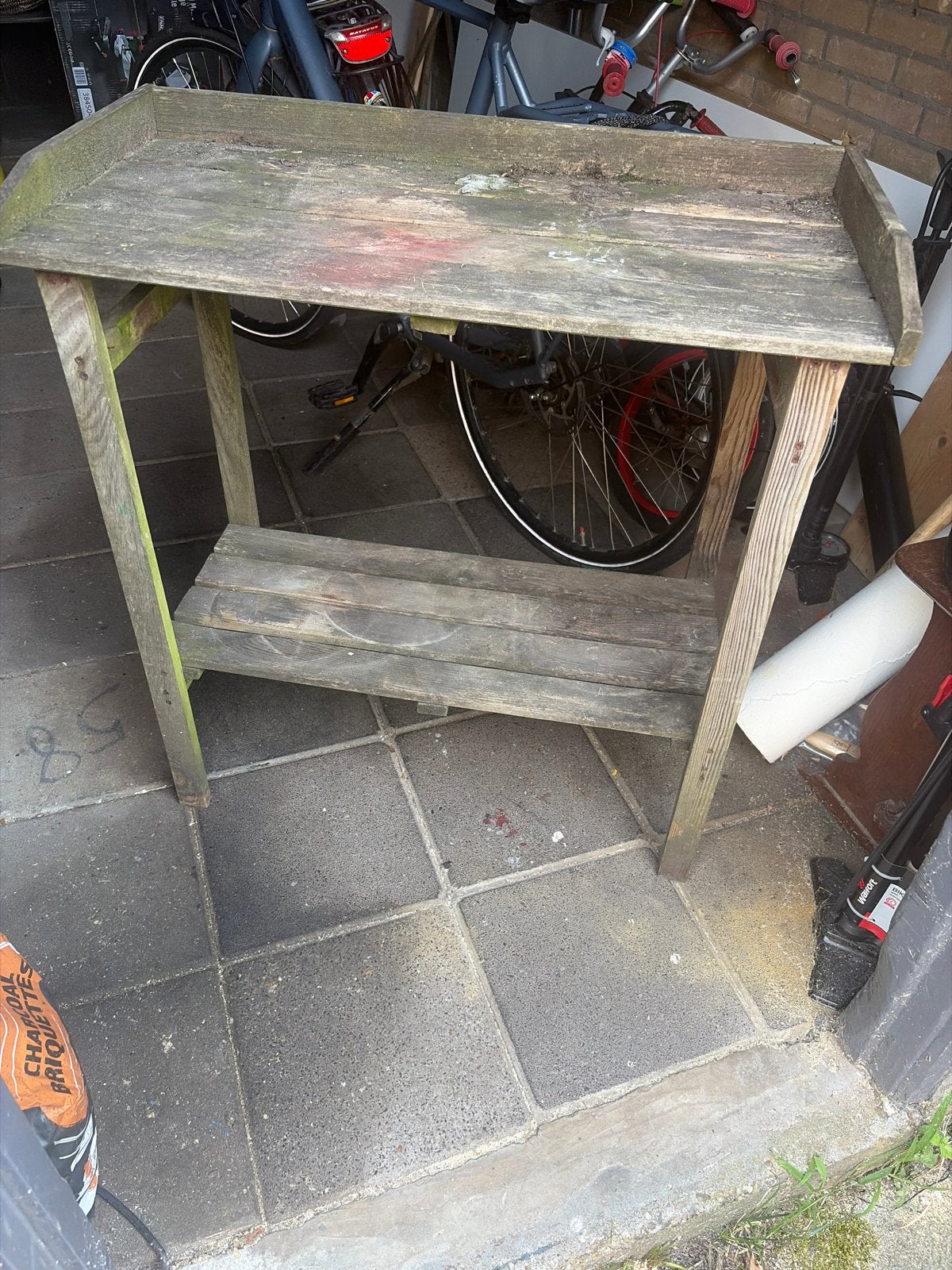 Ronde houten oppottafel - kan likje verf gebruiken, Ophalen, Gebruikt, Rond, Hout