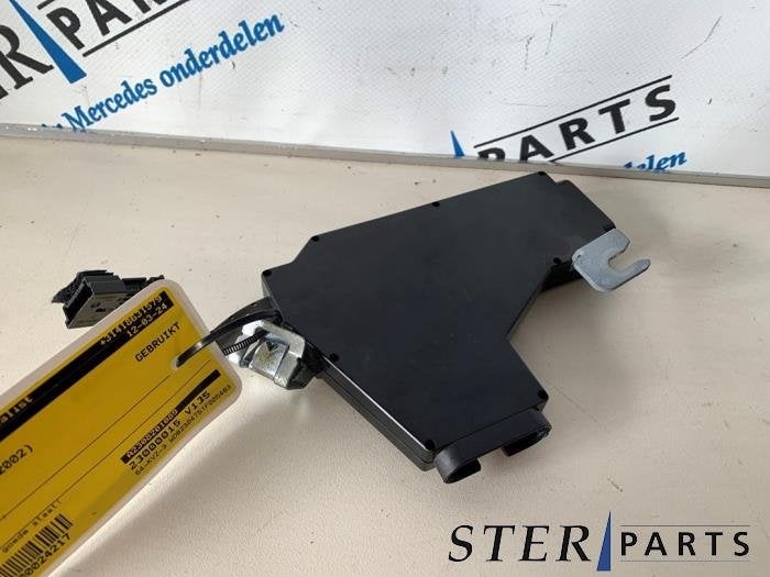 Antenne Versterker van een Mercedes SL, Gebruikt, -, Ophalen of Verzenden, -